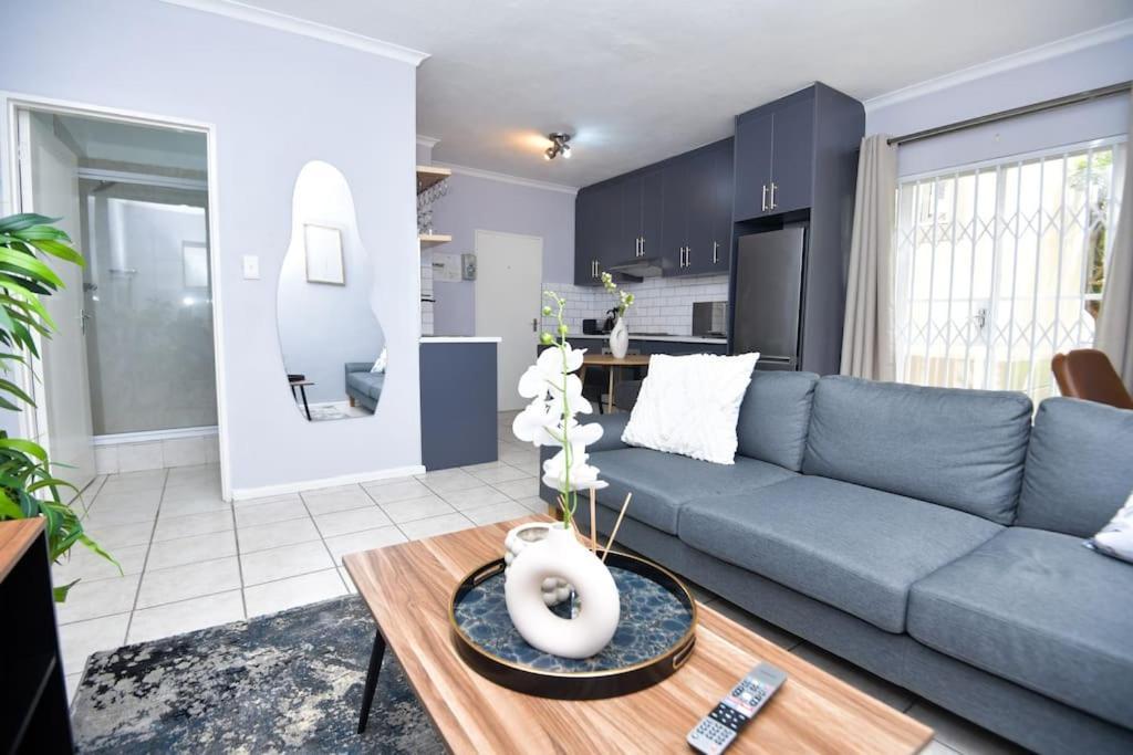Comfy Hatfield Appartment Pretoria-Noord Exterior foto